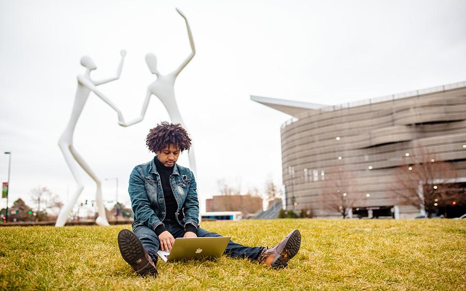 Online Learning Student at Confluence Park